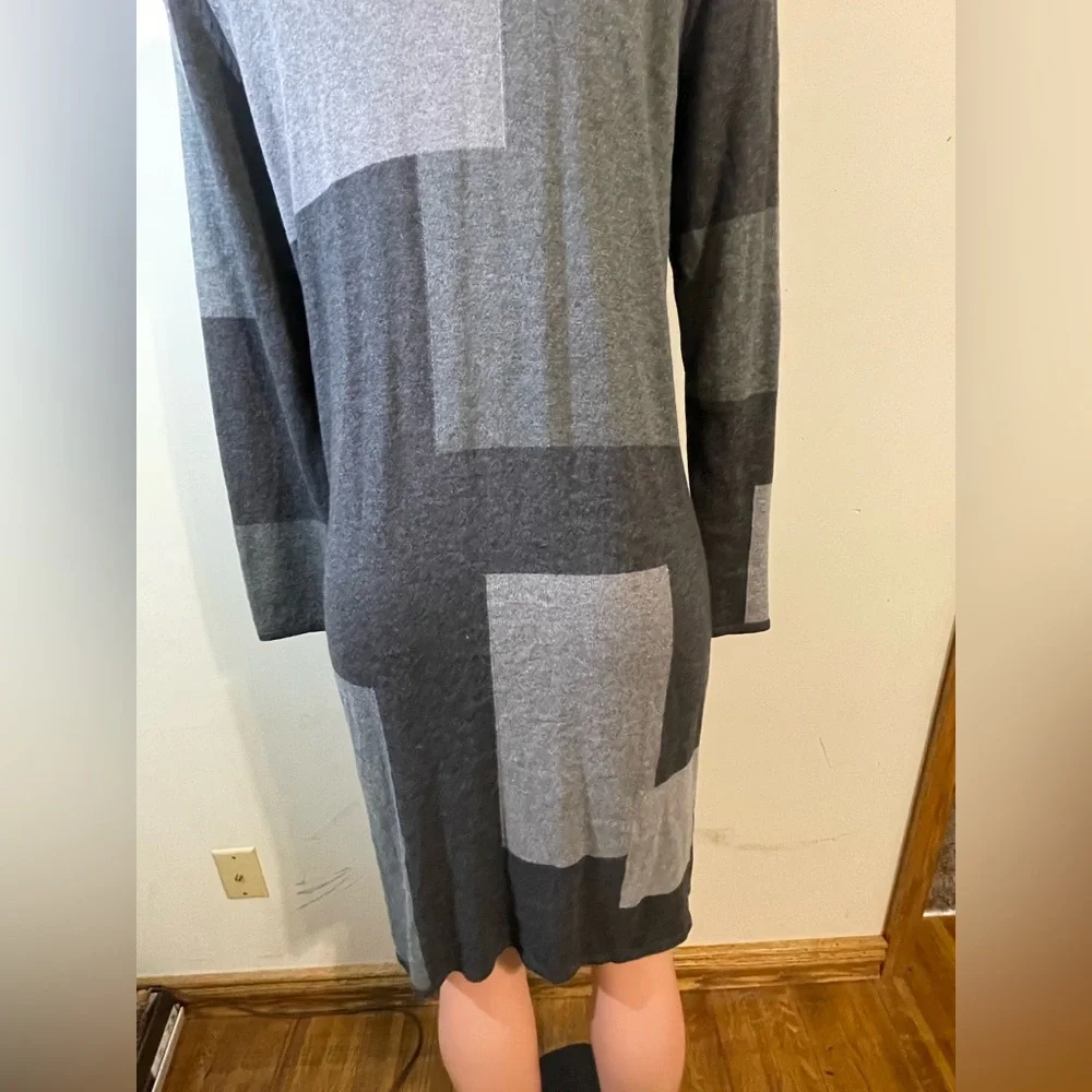 J. Jill Women’s long Cardigan Sweater Small Gray‎ colorblock Open Front Pockets